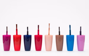 Nail varnish pots